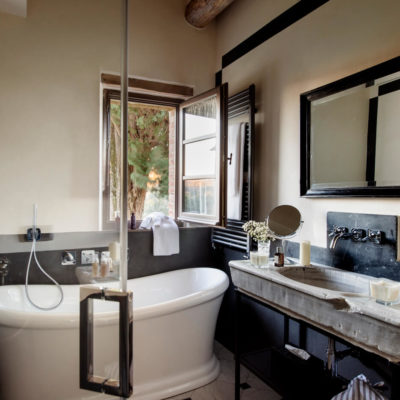 charming-luxe-villa (1)
